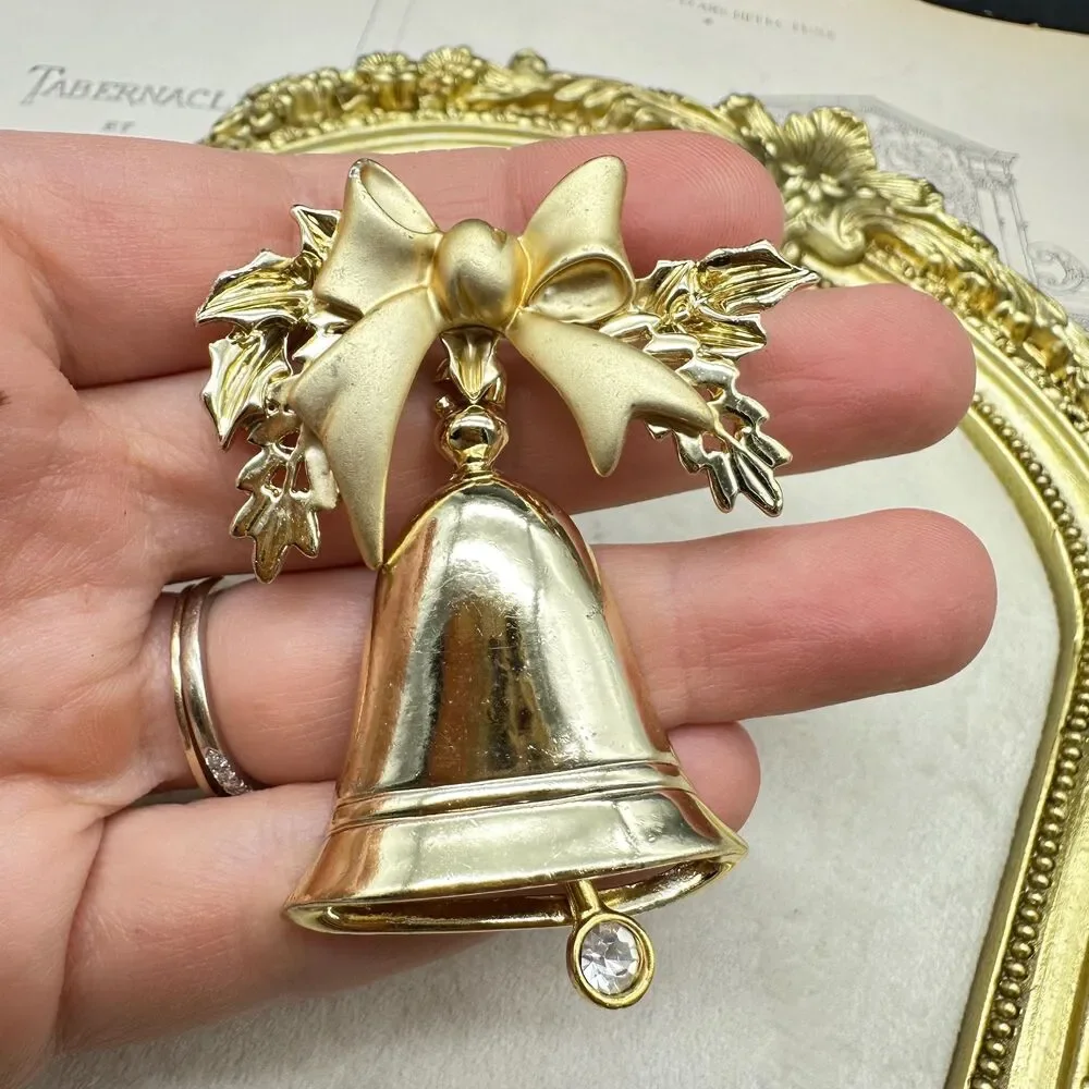 Vintage Gold Tone Bell Brooch Pin with Moveable Pendulum